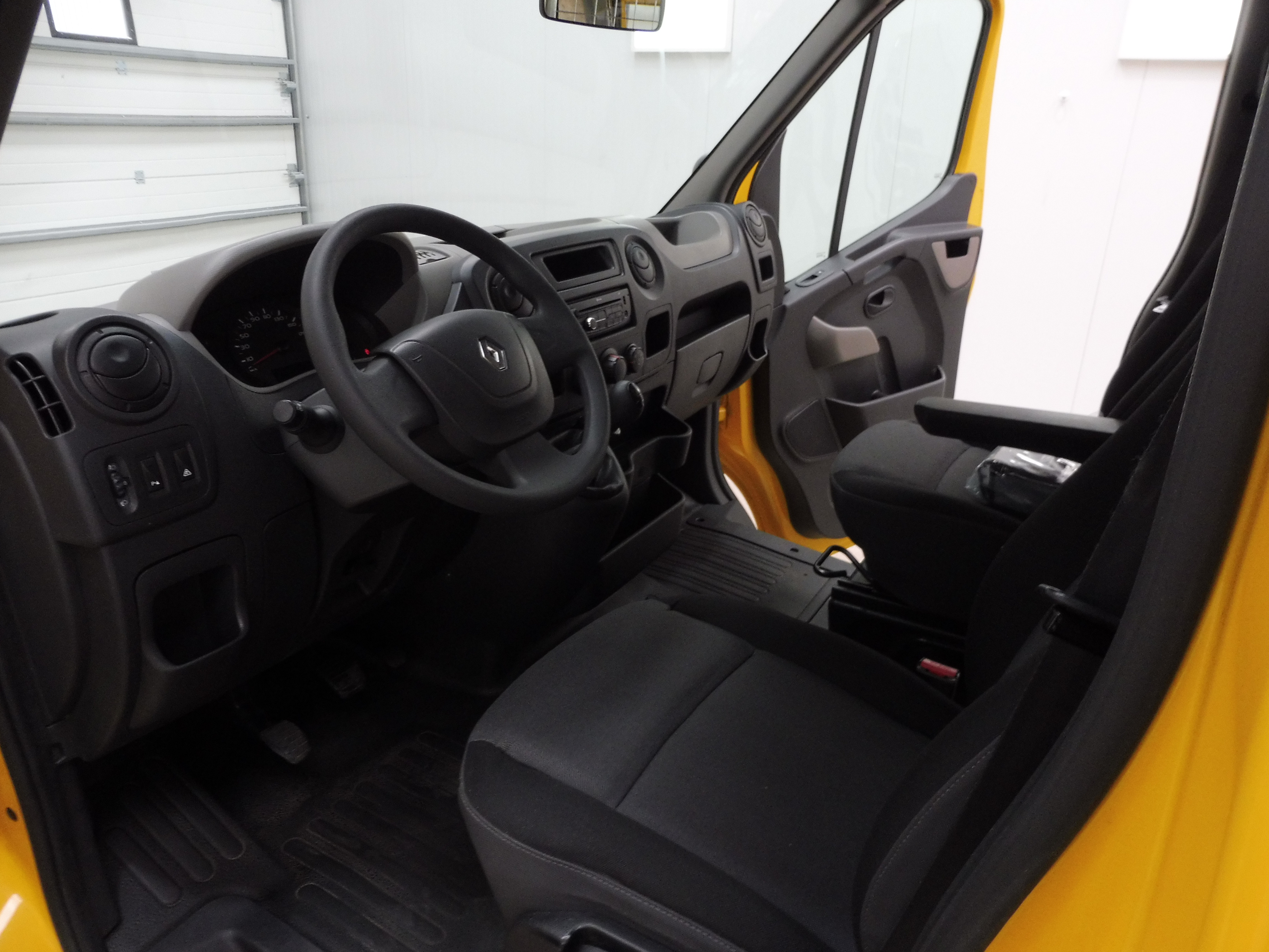 RENAULT MASTER L3H3 REF: F2019010