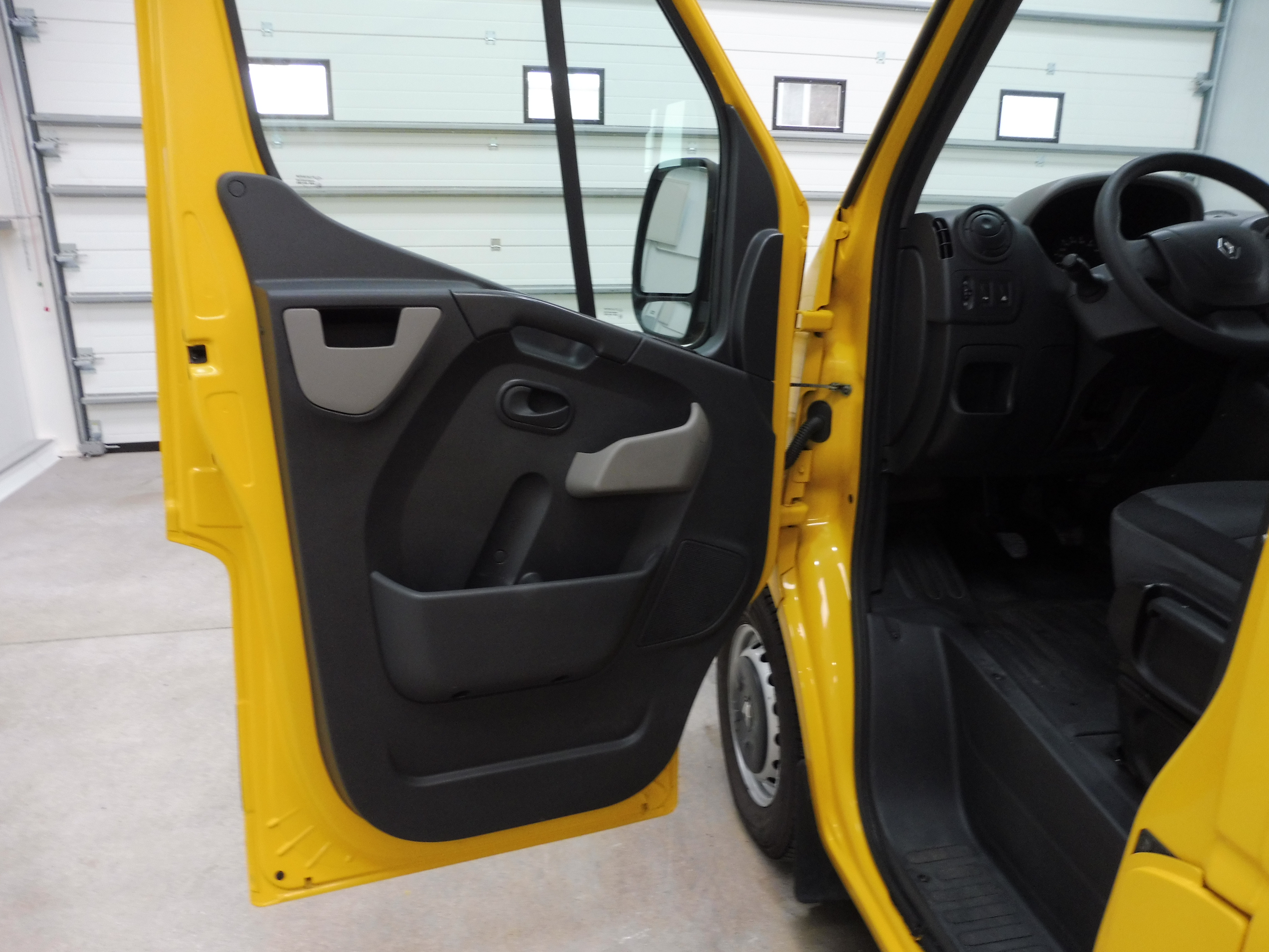 RENAULT MASTER L3H3 REF: F2019010