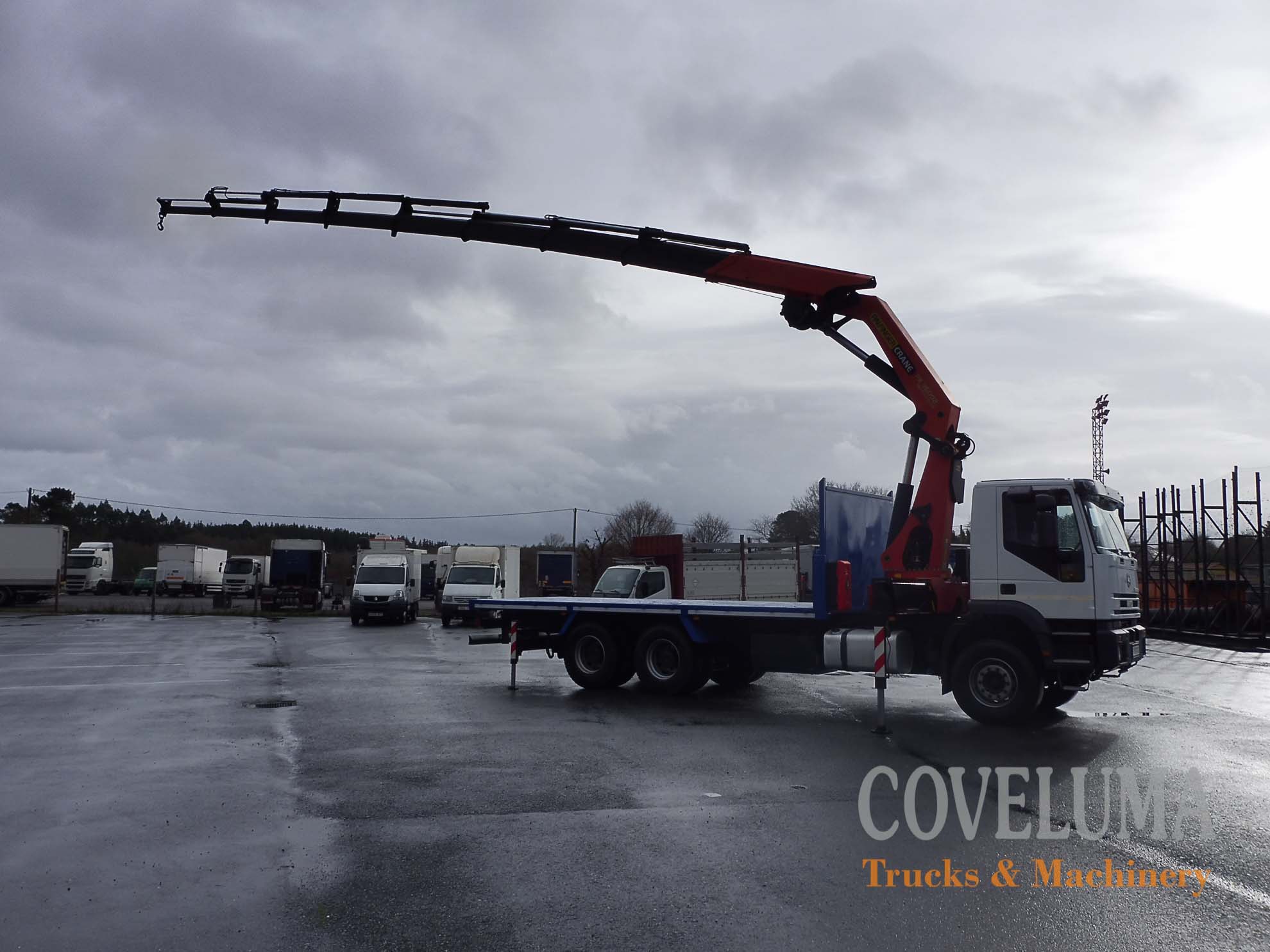 Camión IVECO con grúa PALFINGER PK36002 REF: C2019001