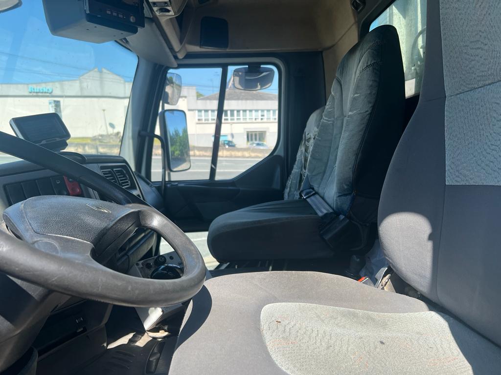 CAMIÓN RENAULT PREMIUM