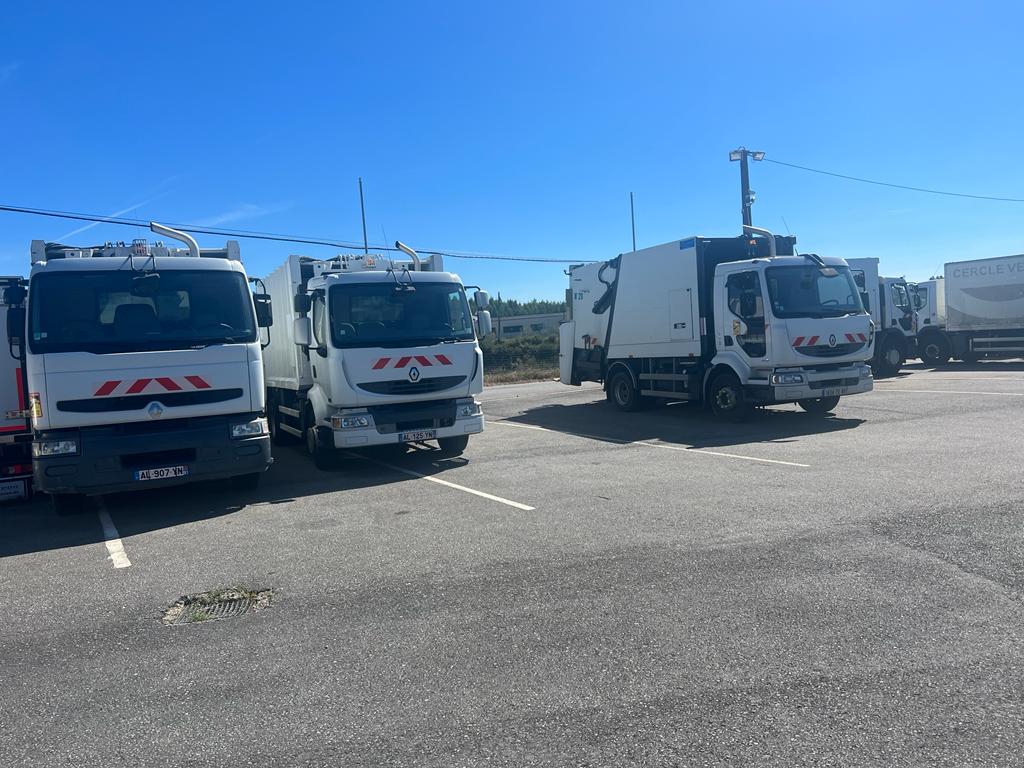 RECOLECTORES DE BASURA RENAULT