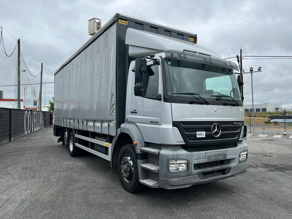 CAMIÓN MERCEDES AXOR