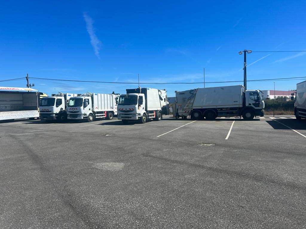 RECOLECTORES DE BASURA RENAULT